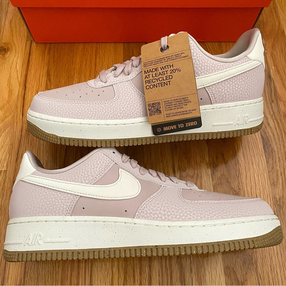 Nike Air Force 1 Women’s Sneakers - Picture 6 of 8